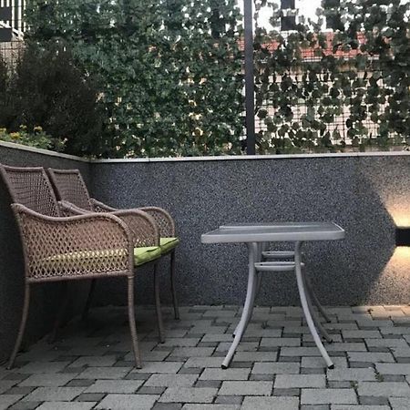 Holiday Home Aspalathos - With Free Parking, Near The Beach, A Few Minutes' Walking Distance To The Unesco Palace Split Exteriör bild