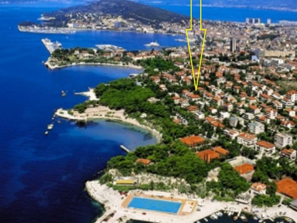 Holiday Home Aspalathos - With Free Parking, Near The Beach, A Few Minutes' Walking Distance To The Unesco Palace Split Exteriör bild